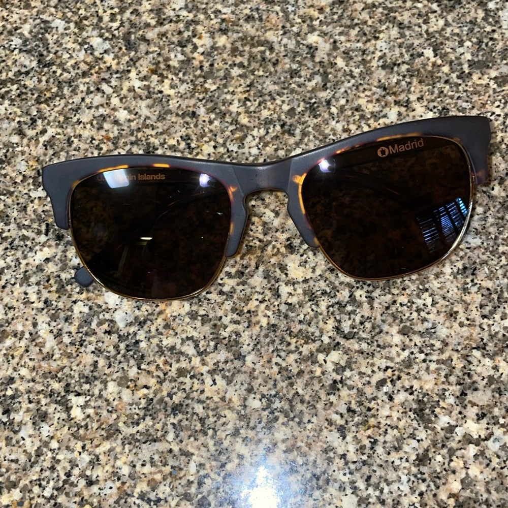 Maho sunglassess